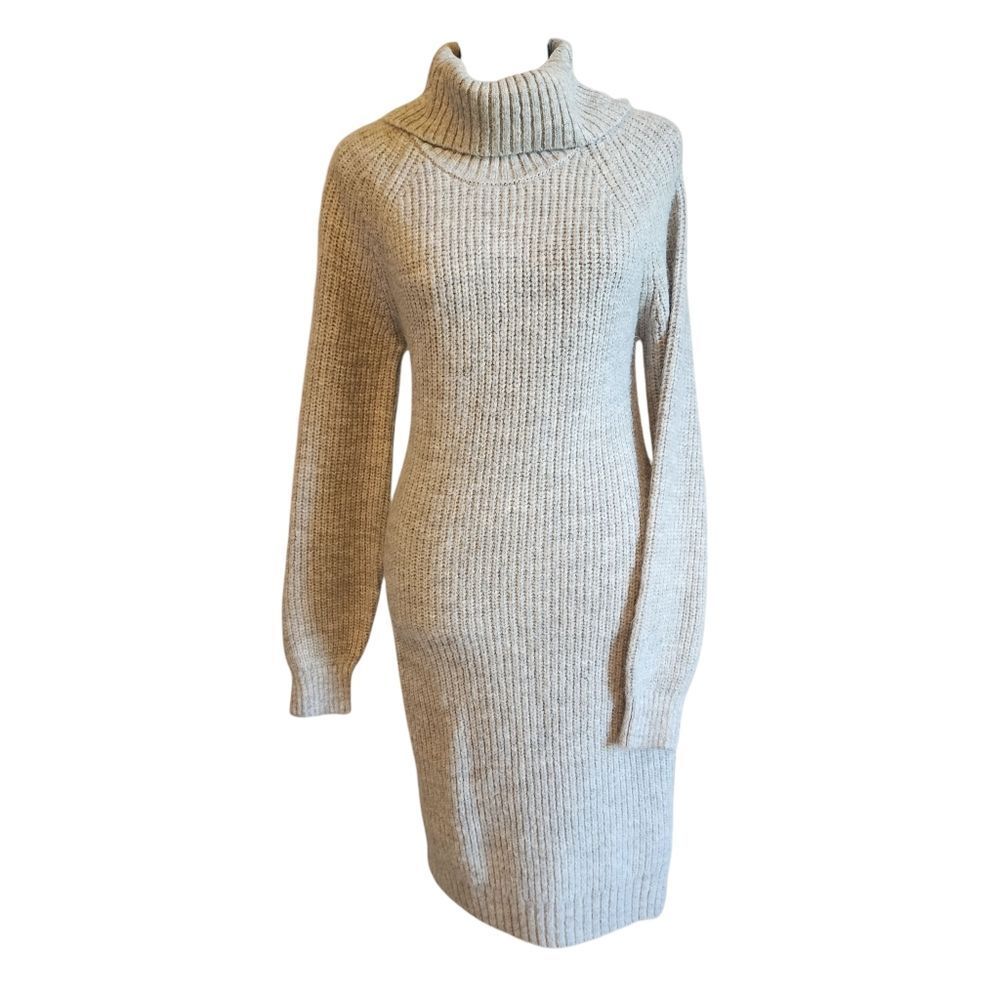 Love Ellie Knit Turtleneck Sweater Dress in Grey, Sz. S